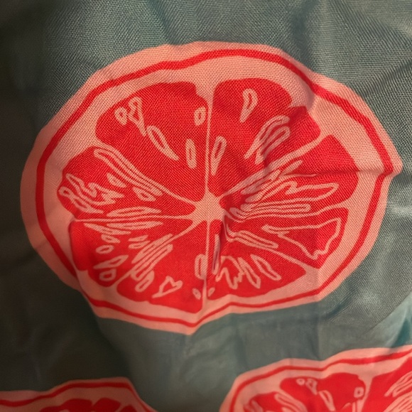 Grapefruit Top ❤️🩵 - Picture 14 of 15